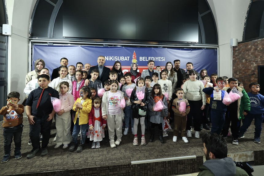 Başkan Toptaş, yetim çocuklarla iftar sofrasında buluştu