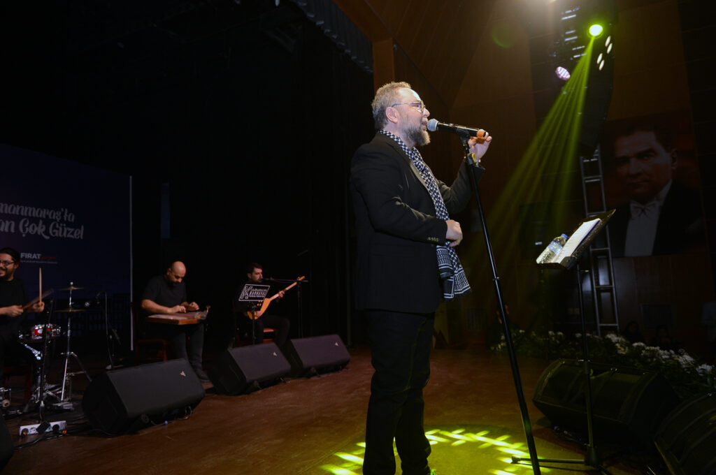 Mustafa Cihat, Ramazan’ın Manevi İklimini Müziğiyle Yansıttı