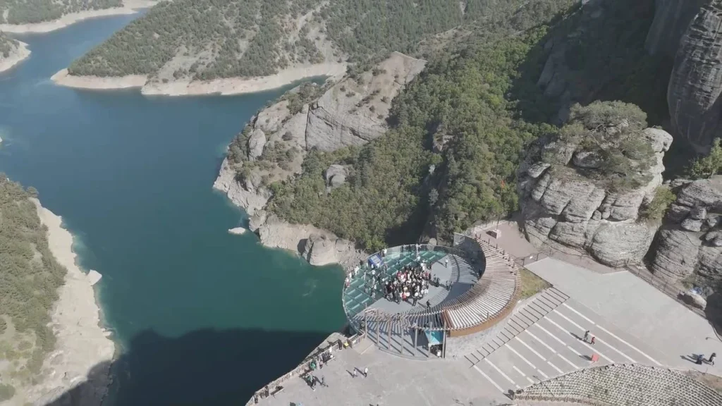 Ali Kayası Cam Teras, Turizmin Yeni Gözdesi Oldu