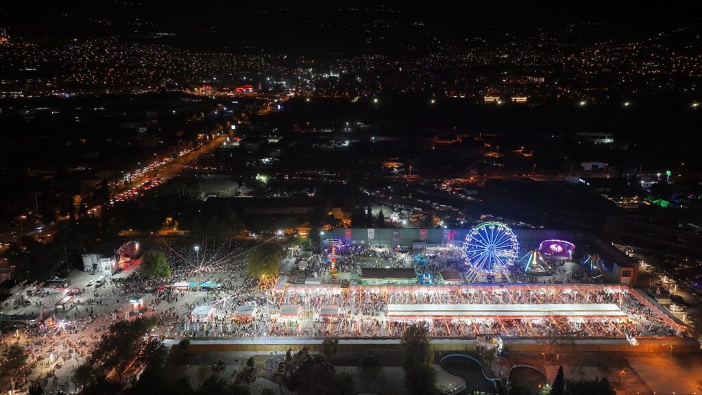 Geleneksel Ağustos Fuarı Üçüncü Gününde de Büyük Bir Coşkuyla Sürdü