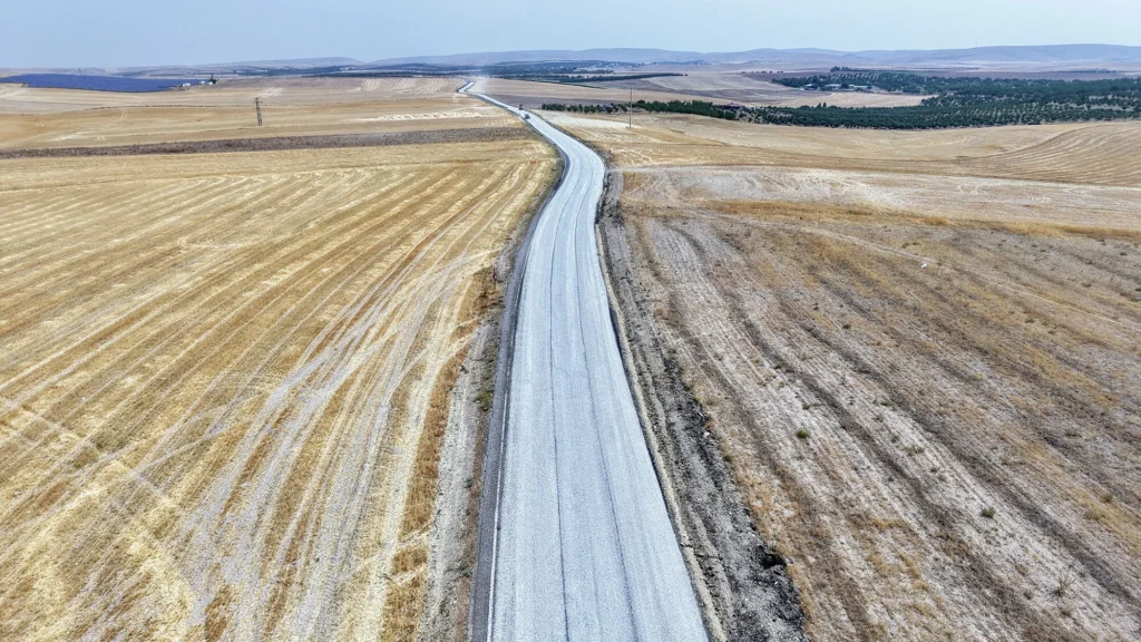 Büyükşehir’den Elbistan’a Bir Ulaşım Yatırımı Daha; İncecik’in Yolu İyileştiriliyor