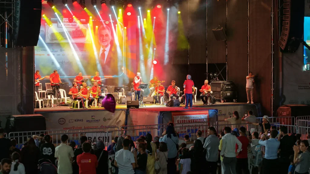 Ağustos Fuarı’nın Final Gününde Büyükşehir’in Bandosu Sahne Aldı