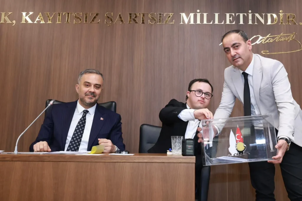 Onikişubat Belediyesi’nin Nisan Ayı Meclis Toplantısı bir başka özel bir başka anlamlı oldu