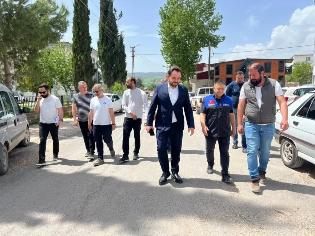 Büyükşehir’den Pazarcık’ta Dev Yol Yenileme Hamlesi